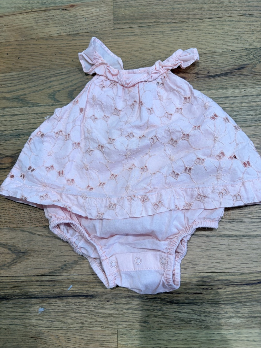 Gap baby girl eyelet onesie romper